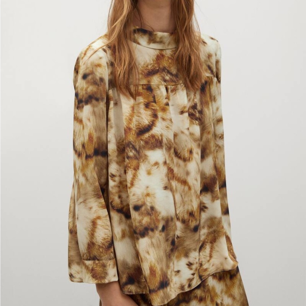 Mango flowy georgette feel tie top